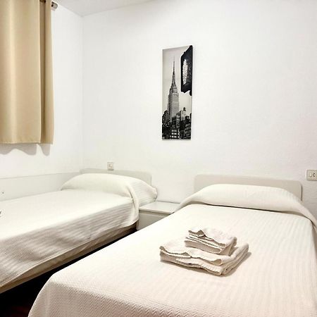 Apartamentos Amatista Salou Exterior foto